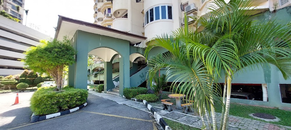 Shang Villa Condominium