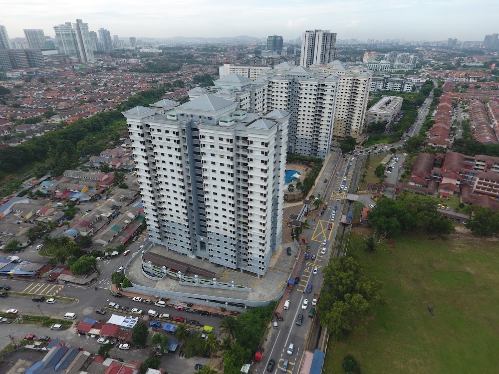 Pelangi Utama Block DEF