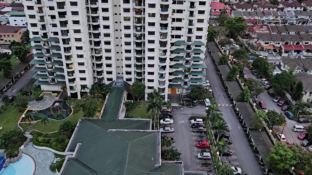 Mutiara Oriental Condominium