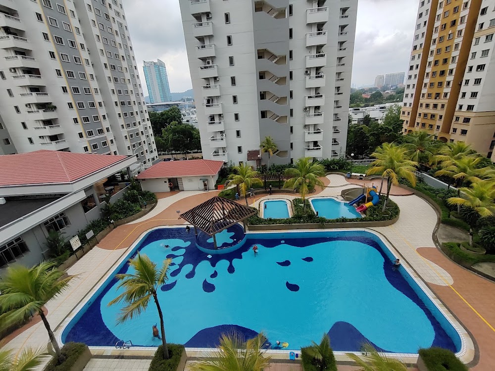 Pelangi Damansara Condominium G-K